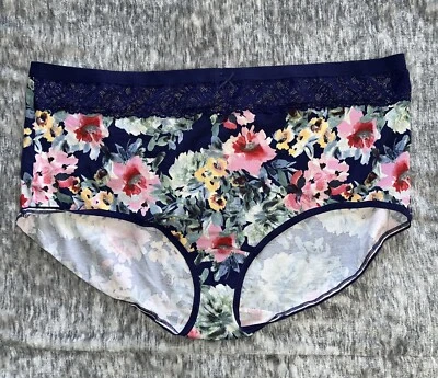 NUEVO SIN ETIQUETAS CALZONCIQUE LANE BRYANT ALGODÓN CALZONCILLO COMPLETO Inserto de Encaje Azul Marino Floral Talla 30/32 Foto 1 de 4