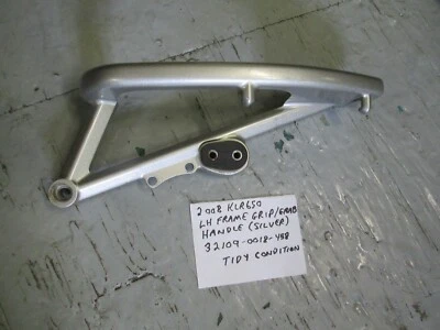 Empuñadura/mango de agarre para cuadro Kawasaki KLR650 LH 32109-0018-458 (PLATEADO) Foto 1 de 4