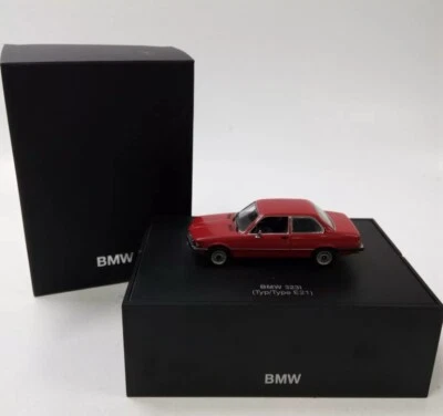 RARO BMW 323i (E21) Rojo 1978 Minichamps BMW COLECCIÓN 1/43 Foto 1 de 4