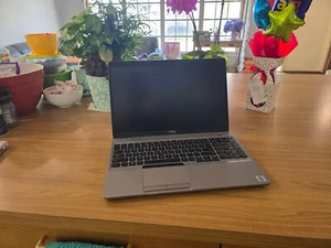 PORTATIL DELL Latitude 5510 i7-10610U 8GB RAM 128GB M.2 SSD Win 11 7M4VR73 - Imagen 1 de 12