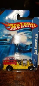 Hot Wheels Fire Truck Old Number 5.5 Yellow #191 - Picture 1 of 3