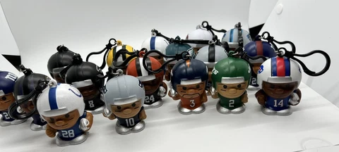 2022 NFL SqueezyMates Series 5  - Choose Your favorite NFL Stars  - New 9/2 Cover