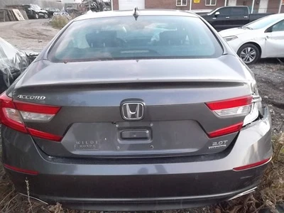Honda Accord 2018-2022 sedán tapa maletero Foto 1 de 4
