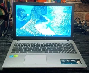 ASUS F555L Laptop - Picture 1 of 1