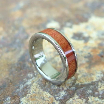 Alianza de anillo de boda de titanio de madera de joyería de diseño hawaiano de Hawaii 6 mm TRD-1001-06  Foto 1 de 4