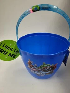 Marvel Avengers Pail with Light Up Handle -Kids Ages 3 + - Picture 1 of 1