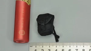 Sundries Bag for DAMTOYS SF002 GHOST SERIE TITANS PMC Frank Casey 1/6 Scale - Picture 1 of 1