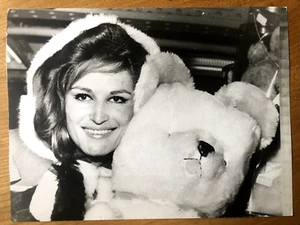 DALIDA A La Samaritaine 1968 Photographie Vintage Argentique 17,9x23,8cm - Bild 1 von 2