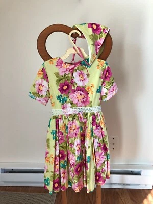 Brand New Handmade Vintage Girls Flowered Dress & Triangle hat Size 6 - Image 1 of 4