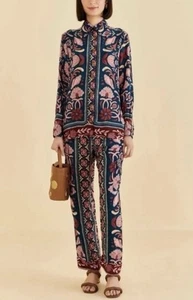 Farm Rio türkisfarbenes Muschel-Gobelinhemd - Bluse und Cargohose, Größe Small - Bild 1 von 16