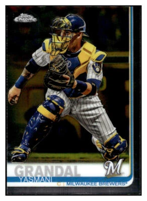2019 Topps Chrome Update #17 Yasmani Grandal Milwaukee Brewers - Image 1 of 2