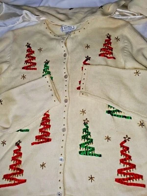 Large Jennifer Moore Off White Christmas Tree Sweater W/ Detachable Scarf Beads - Imagem 1 de 4