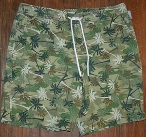 Mens Sovereign Code Green Palm Tree Mens Shorts Size M Elastic Drawstring Waist  - Picture 1 of 3