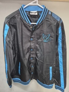 2022 Pokemon Center Jacket - Articuno Size Medium Free Tracked Postage - Bild 1 von 3