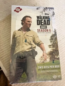 Topps Walking Dead 2017 AMC temporada 6 caja de pasatiempo sellada ver escaneo 2 éxitos por caja - Imagen 1 de 3