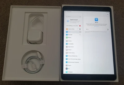 Apple iPad Air 3rd Generation A2152 64GB WiFi - Image 1 of 3