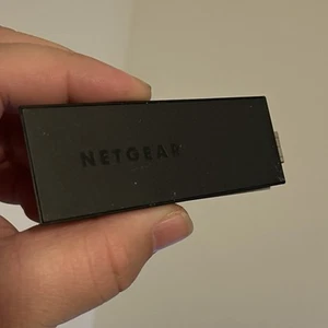NetGear A6200 AC1200 Dual Band Gigabit 802.11ac Wi-Fi USB Adapter w/ Beamforming - Picture 1 of 5