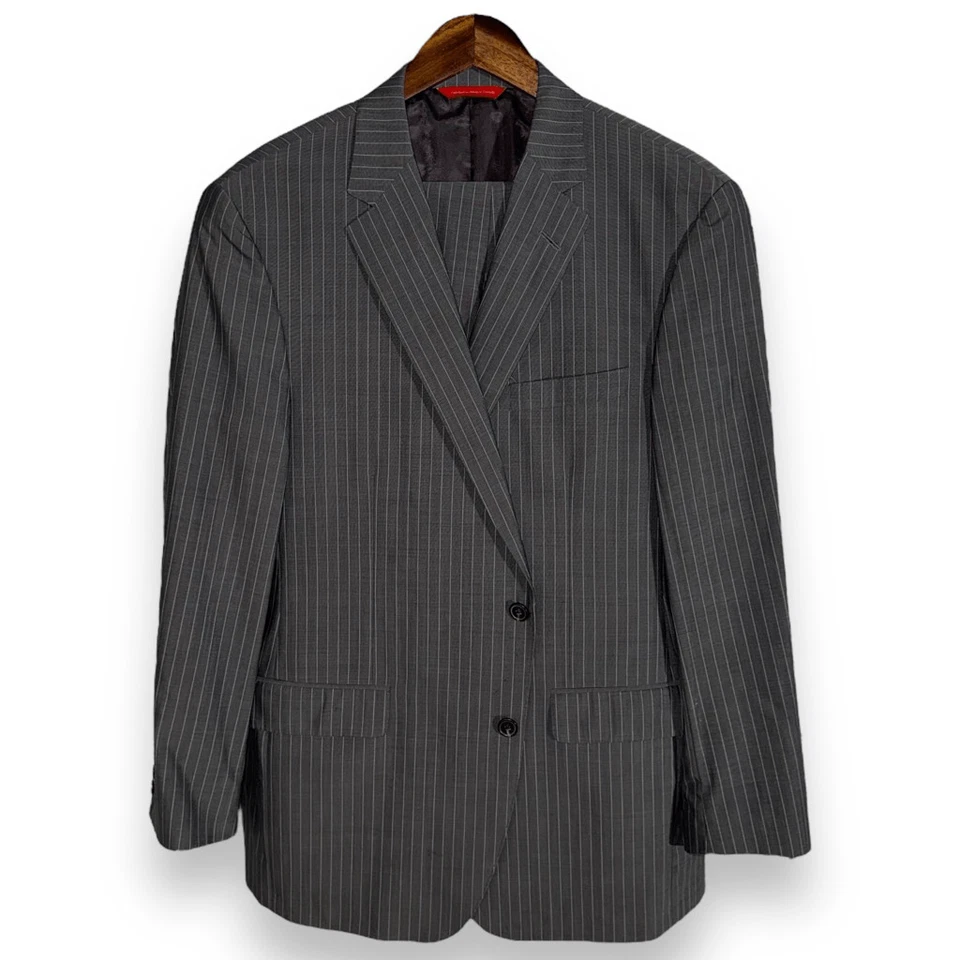 Samuelsohn Gable Gray Striped Super 130s Suit Size 44R - Image 1 of 4
