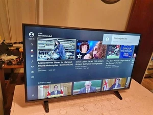 32" SAMSUNG SMART FULL HD FREEVIEW HD LED TV WITH ORIGINAL STAND & REMOTE CONTRO - Picture 1 of 2