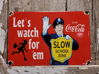 老式可口可乐瓷标志老式1959年SODA BEVERAGE COKE学校区域警察 — 第 1/4 张图片