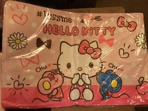 Hello Kitty Haus—Zimmer, Küche, Bad Fußmatte—auch Montage an einer Wand :0) - Bild 1 von 1
