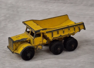 Vintage Matchbox No. 6 Euclid Dump Truck Lesney Made in England - Image 1 of 4