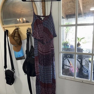 American Eagle Maxi Dress XS Gauze Crinkle Pom Pom Tassel Open Back Slit Boho - Picture 1 of 7