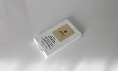 Guerlain Abeille Royale Double R Renew Repair Advanced Serum 7 x 0,6 ml Sachet - Bild 1 von 2