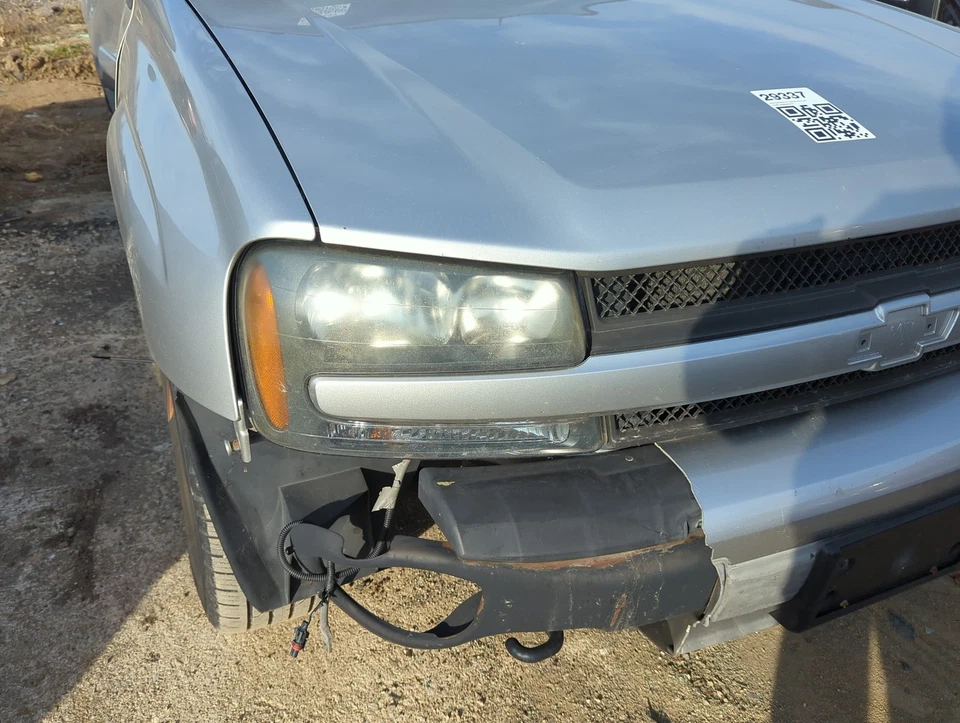 Faros delanteros Chevrolet Trailblazer EXT 2005 Foto 1 de 1