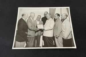 Foto vintage del Consejo de Salud de Michigan de la década de 1950 10" x 8" acabado brillante blanco y negro - Imagen 1 de 2