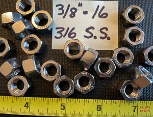 {#100}~3/8-16 Edelstahl Sechskantmuttern 3/8”X9/16”mit einer 9/16 Sechskantmutter - Bild 1 von 1