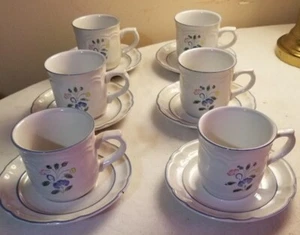 Vintage FloralLot of 12 Vintage Cups & Saucers/ Stoneware Mexico - Picture 1 of 3