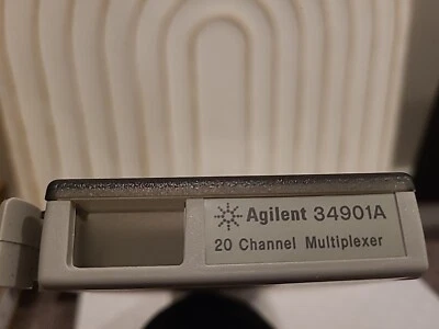Módulo multiplexor de 20 canales de adquisición de datos Agilent 34901A Foto 1 de 4