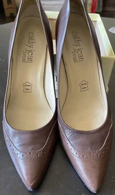 Zapatos Cathy Jean Brasil para mujer talla 8 cuero marrón tacón en punta Foto 1 de 4