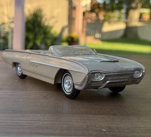 VTG 1963 Ford Thunderbird T-Bird Convertible - Dealer Promo - Picture 1 of 20