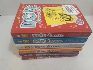 dork diaries book lot 1-6 paber back - Imagen 1 de 4
