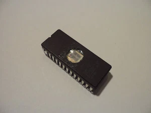 Circuito IC EPROM EPROM Texas Instruments TMS 27C512JLT-20 M01 - Imagen 1 de 2