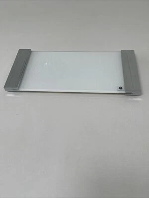 Nuevo.  Bandeja decoración Walther TAB 34.  Cromo pulido y vidrio opalino Foto 1 de 4