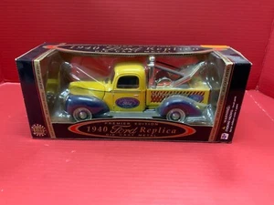 Premier Edition 1940 Ford Replica Die Cast Metal 1:18 Scale - Picture 1 of 6