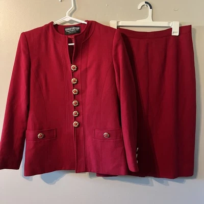 Vintage Women’s Herbert Grossman Cynthia Sobel Size 6 Red Wool Skirt Suit Set - Image 1 of 4