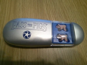 PASS THE PIGS MAKING BACON GAME FREE UK POST - Picture 1 of 2