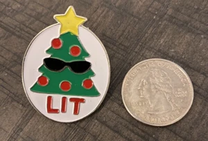 Weihnachtsbaum mit Sonnenbrille Party Anstecknadel "LIT" - Bild 1 von 1