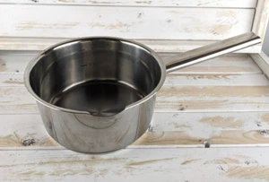Vivo Villeroy & Boch Group Stainless Steel Sauce Pan Pour Spout Induction 1.0L - Picture 1 of 10
