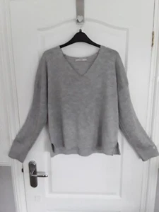 George women's Sz18 Thin Silver Sparkle Knit, V Neck Top - Picture 1 of 12