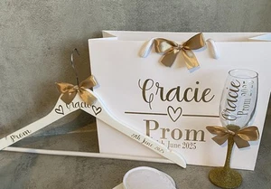 Personalised Prom Gift sets-Bag,hanger & Glitter flute - Picture 1 of 3