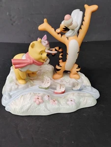 LENOX Winnie the Pooh BLUSTERY BOAT RACE Disney Skulptur makelloser Zustand - Bild 1 von 8