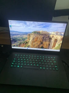 Razer Blade 15 Advanced i7-8750H 2080 Max Q 16GB 2TB 144Hz READ DESCRIPTION - Picture 1 of 4