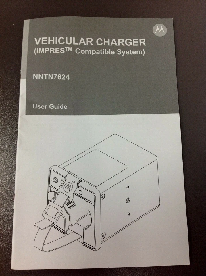 Cargador de velocidad rápida para vehículos Motorola NNTN7624 para radios portátiles SOLO MANUAL Foto 1 de 1