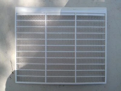 24PP47   FILTER FROM  AMANA D530M DEHUMIDIFIER, VERY GOOD CONDITION - Image 1 of 4