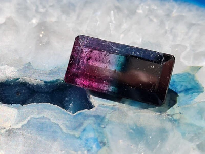 Einzigartig!!!  Indigolith-Rubellit (Turmalin)       (F28) - Bild 1 von 4